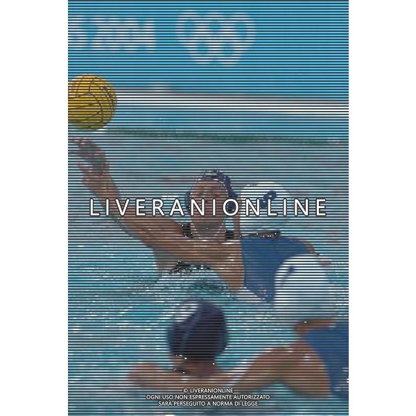 Olimpiadi Atene 26/08/2004 finale pallanuoto Setterosa Italia - Grecia nella foto una fase di gioco foto marco luzzani/ag aldo liverani