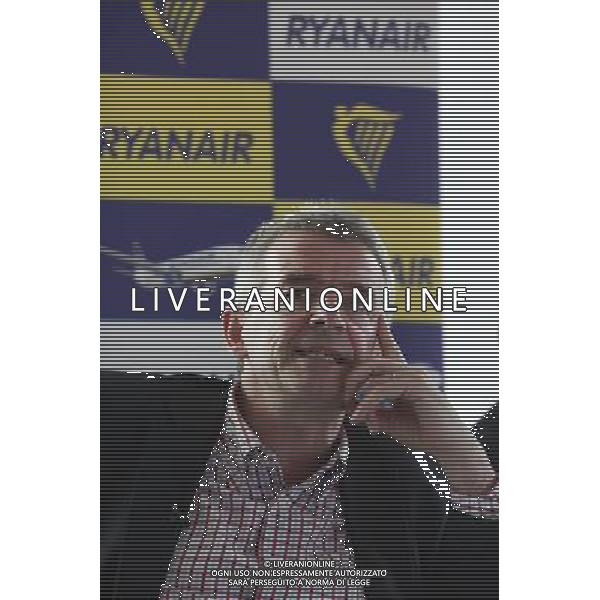 Ryanair\'s CEO Michael O\'Leary speaks during a press conference on Ryanair\'s full year results for the period ended 30 September in the city of London Britain 05 November 2012. Ryanair shares climbed on Monday after the budget carrier boosted its full-year profit guidance on the back of higher fares, lower fuel costs and a jump in passenger numbers over the summer. The low-cost airline, which is awaiting the outcome of a European Commission regulatory probe into its bid for Irish flag carrier Aer Lingus , on Monday reported a 7 per cent year-on-year increase in first-half passenger numbers to 48m. The increase in short-haul passengers in the six months to September 30 pushed up revenues from ó2.7bn to ó3.1bn (£2.5bn), while pre-tax profit rose 9 per cent to ó679m. ©PHOTOSHOT/AGENZIA ALDO LIVERANI SAS - ITALY ONLY - EDITORIAL USE ONLY