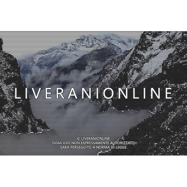 (121227) -- YA\'AN, Dec. 27, 2012 () --Foto scattata il Nov. 16, 2010 mostra lo scenario della montagna Tiepi con un\'altitudine di 3,800 metri, nello stato di Ya\'an, nella provincia dello Sichuan nel sud ovest della Cina. (/Guo Wenyao) (zc) ©Photoshot/AGENZIA ALDO LIVERANI SAS-ITALY ONLY - EDITORIAL USE ONLY