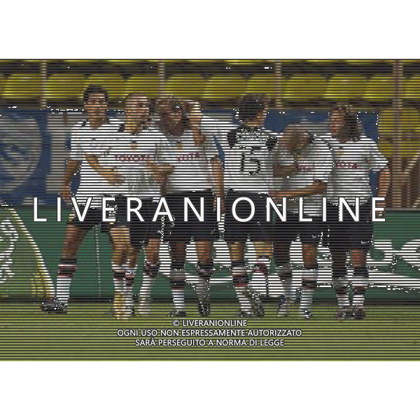 montercarlo 27/08/2004 super cup monaco porto-valencia nella foto valencia esulta per il goal 0-1 di baraja ag: aldo liverani-venewia