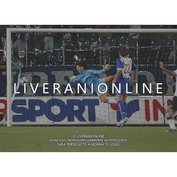 montercarlo 27/08/2004 super cup monaco porto-valencia nella foto goal di baraja ruben 0-1 ag: aldo liverani-venewia