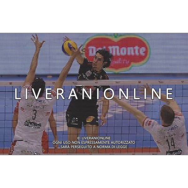 Del Monte Coppa Italia Serie A1 di Volley 2012 Finale Milano - 30.12.2012 Itas Diatec Trentino-Lube Banca Macerata Nella Foto:dragan stankovic /Ph.Vitez-Ag. Aldo Liverani