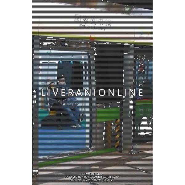 (121230) -- BEIJING, Dec. 30, 2012 () -- Passengers are seen on a train at the National Library Station of the northern section of subway line 9 in Beijing, capital of China, Dec. 30, 2012. Beijing put four subway lines into operation on Sunday, part of the city\'s efforts to expand rail transit to ease severe traffic congestion. The new lines bring the number of subway lines in Beijing to 16, with a total length of 442 kilometers, according to authorities. (/Pan Siwei) (ry) ©Photoshot/AGENZIA ALDO LIVERANI SAS-ITALY ONLY - EDITORIAL USE ONLY