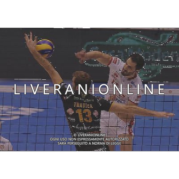 Del Monte Coppa Italia Serie A1 di Volley 2012 Finale Milano - 30.12.2012 Itas Diatec Trentino-Lube Banca Macerata Nella Foto:Kaziyski Matey /Ph.Vitez-Ag. Aldo Liverani