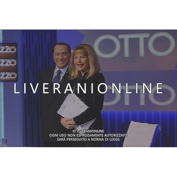 ROMA 08/01/2013 TRASMISSIONE TELEVISIVA OTTO E MEZZO NELLA FOTO SILVIO BERLUSCONI-LILLI GRUBER FOTO FABRIZIO CORRADETTI-AG ALDO LIVERANI S A S