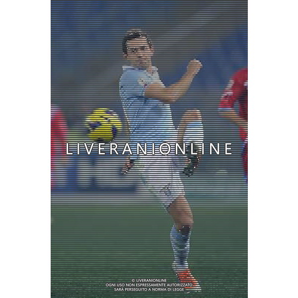Roma - 08/01/2013 - Stadio Olimpico - TIM CUP 2012-2013 - Quarti di Finale - Lazio vs Catania - nella foto: Senad Lulic å© Fabrizio Corradetti - Ag. Aldo Liverani sas