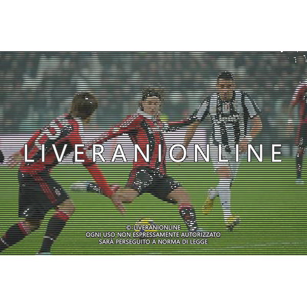 Coppa Italia TIM - Quarti di Finale Torino 9-01-2013 Juventus - Milan nella foto: Montolivo al tiro foto Roberto Garavaglia - ag. Aldo Liverani sas