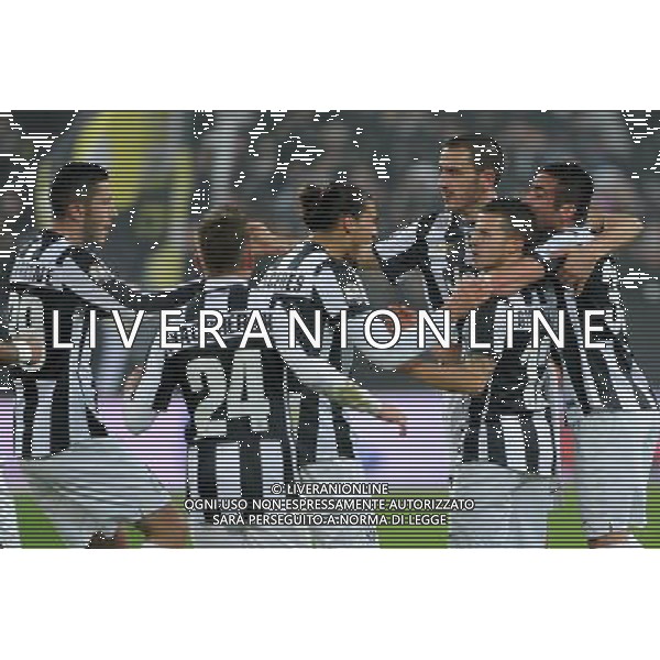 Coppa Italia TIM - Quarti di Finale Torino 9-01-2013 Juventus - Milan nella foto: esultanza giocatori della Juventus foto Roberto Garavaglia - ag. Aldo Liverani sas