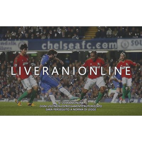 Chelsea\'s Juan Mata shoots at the goal Football - Football - Capital One Cup Semi-Final - Chelsea v Swansea City - Wednesday 9th January 2013 - Stamford Bridge - London © CameraSport - 43 Linden Ave. Countesthorpe. Leicester. England. LE8 5PG - Tel: +44 (0) 116 277 4147 - admin@camerasport.com - www.camerasport.com AG ALDO LIVERANI S A S ONLY ITALY