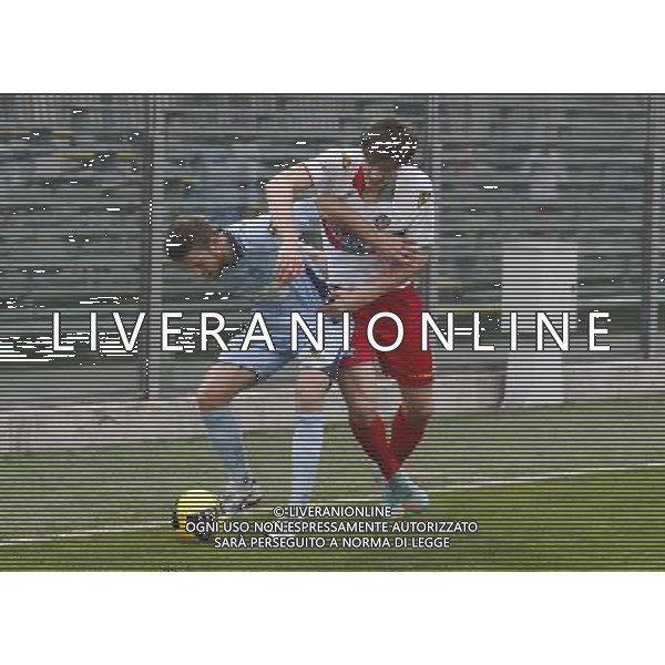 BERGAMO 13 GENNAIO 2013, NELLA FOTO CONTRASTO TRA NICHOLAS ALLIEVI A SINISTRA E MILAN DJURIC A DESTRA DELLA FOTO ,ph.moro/ALDO LIVERANI ALBINOLEFFE - CREMONESE CAMPIONATO CALCIO SERIE BWIN 13/01/2013