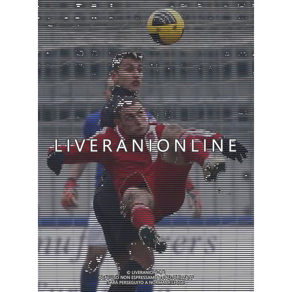 MONZA (MB) 13/1/2013 CAMPIONATO NAZIONALE LEGA PRO 2a DIVISIONE 2012/2013 MONZA BRIANZA vs RIMINI NELLA FOTO SFORBICIATA FOTO ROMANO/AG ALDO LIVERANI