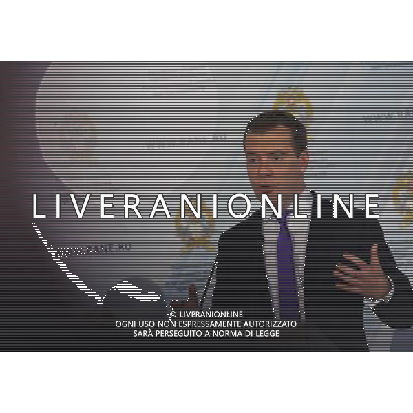 (130117) -- MOSCOW, Jan. 17, 2013 () -- Russian Prime Minister Dmitry Medvedev addresses the Gaidar forum in Moscow, Russia, Jan. 16, 2013. Participation in the BRICS was the most promising route for Russia\'s integration into the global economy, Prime Minister Dmitry Medvedev said Wednesday at the ongoing Gaidar forum. (/Jiang Kehong) (lmm) ©photoshot/AGENZIA ALDO LIVERANI SAS - ITALY ONLY - Riunione di uomini d\'affari russi e internazionali ed esperti per discutere l\'integrazione della Russia nell\'economia mondiale al forum Internazionale Gaidar a Mosca, Russia, 16 gennaio 2013.