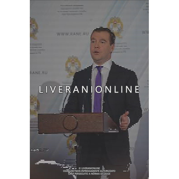 (130116) -- MOSCOW, Jan. 16, 2013 () -- Russian Prime Minister Dmitry Medvedev addresses the Gaidar forum in Moscow, Russia, Jan. 16, 2013. The annual forum brought together Russian and international businessmen and experts to discuss the integration of Russia into the global economy. (/Jiang Kehong) ©photoshot/AGENZIA ALDO LIVERANI SAS - ITALY ONLY - Riunione di uomini d\'affari russi e internazionali ed esperti per discutere l\'integrazione della Russia nell\'economia mondiale al forum Internazionale Gaidar a Mosca, Russia, 16 gennaio 2013.