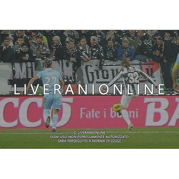 Coppa Italia TIM - Semifinale gara di andata Torino 22-01-2013 Juventus - Lazio nella foto: Matri vicino al gol con un tiro al volo da posizione defilata foto Roberto Garavaglia - ag. Aldo Liverani sas