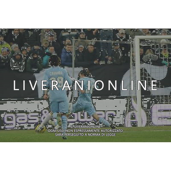 Coppa Italia TIM - Semifinale gara di andata Torino 22-01-2013 Juventus - Lazio nella foto: Matri lanciato a rete da Giaccherini si fa recuperare da Biava foto Roberto Garavaglia - ag. Aldo Liverani sas