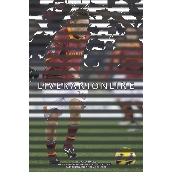 Roma - 23/01/2013 - Stadio Olimpico - TIM CUP 2012-2013 - semifinale andata - Roma vs Inter - nella foto: Francesco Totti å© Fabrizio Corradetti - Ag. Aldo Liverani sas
