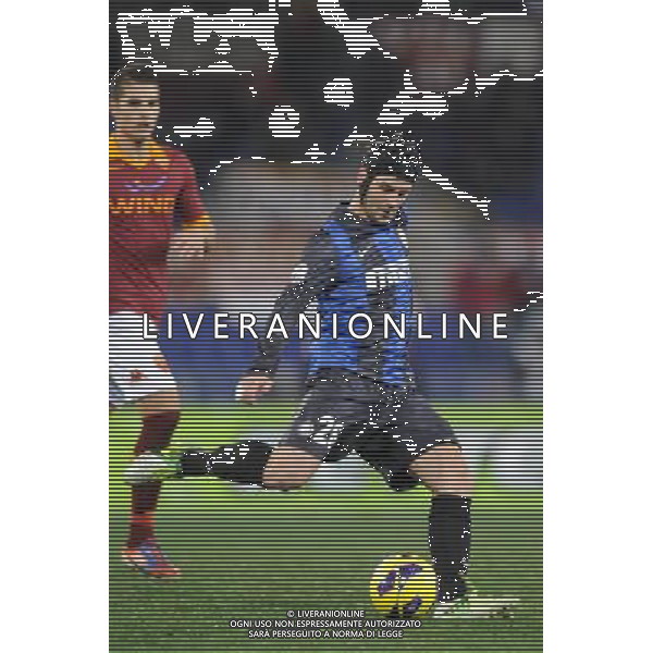 Roma - 23/01/2013 - Stadio Olimpico - TIM CUP 2012-2013 - semifinale andata - Roma vs Inter - nella foto: Cristian Chivu å© Fabrizio Corradetti - Ag. Aldo Liverani sas