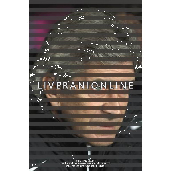 (130125) -- MALAGA, Jan. 25, 2013 () -- Malaga\'s coach Manuel Pellegrini reacts during the Spanish King\'s Cup quarterfinal second leg soccer match against Barcelona held at Rosaleda stadium in Malaga, Spain, on Jan. 24, 2013. Barcelona won 4-2. (/) ©photoshot/AGENZIA ALDO LIVERANI SAS - ITALY ONLY - MALAGA VS BARCELLONA partita dei quarti di finale della Coppa del re presso Rosaleda stadio a Malaga, in Spagna, 24 gennaio 2013. Il Barcellona ha vinto 4-2. 