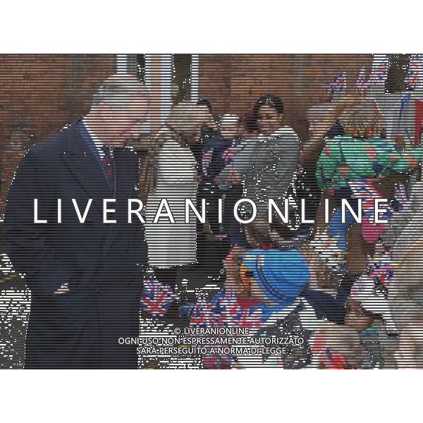  Camilla Duchess of Cornwall Parker Bowles and Prince Charles The Prince of Wales during a visit to St Anselm\'s Church, and to learn about the community charity project Pathways at Kennington Cross in London ©photoshot/AGENZIA ALDO LIVERANI SAS - ITALY ONLY - REALI INGLESI: Il principe Carlo d\'inghilterra con la moglie Camilla