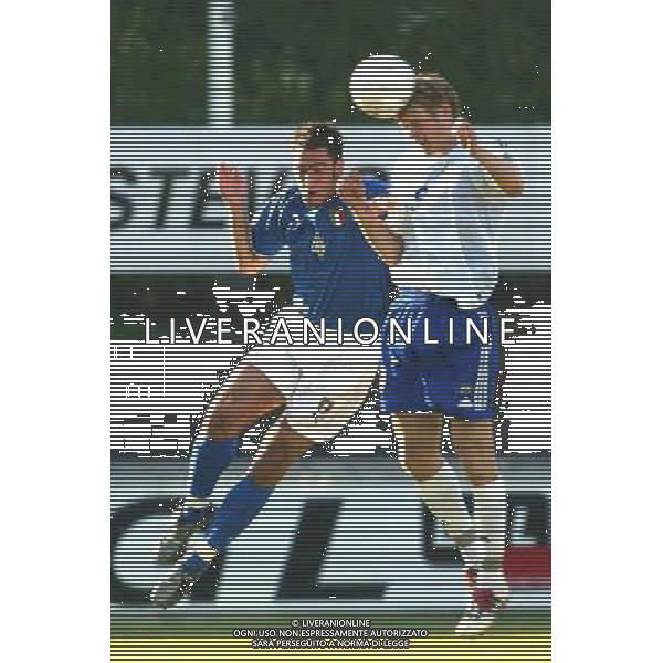 Helsinki 10/06/2003 finlandia - italia qualificazioni europei nella foto paolo cannavaro e juho makela foto nando vescusio/agenzia aldo liverani