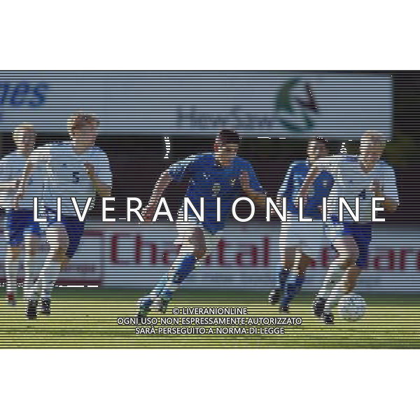 Helsinki 10/06/2003 finlandia - italia qualificazioni europei nella foto ari nyman, marco borriello e mathias lindstrom foto nando vescusio/agenzia aldo liverani