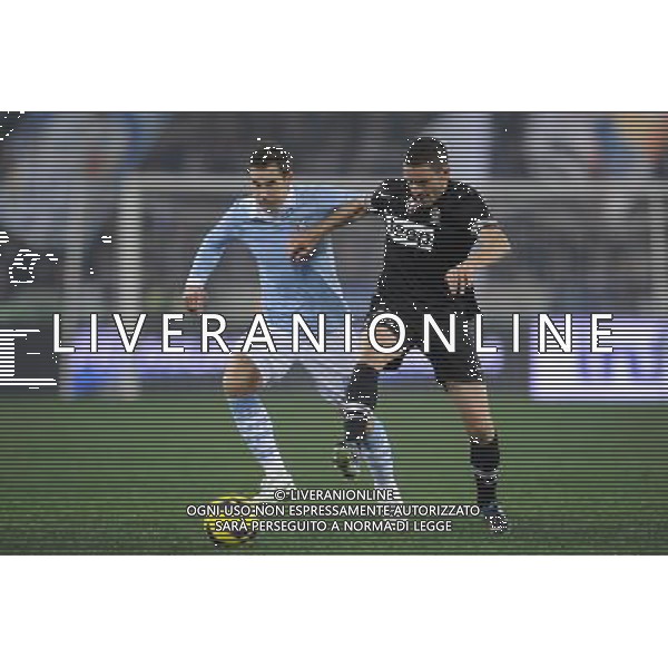 Roma - 29/01/2013 - Stadio Olimpico - TIM CUP 2012-2013 - semifinale ritorno - Lazio vs Juventus - nella foto: klose e bonucci Â© Fabrizio Corradetti - Ag. Aldo Liverani sas