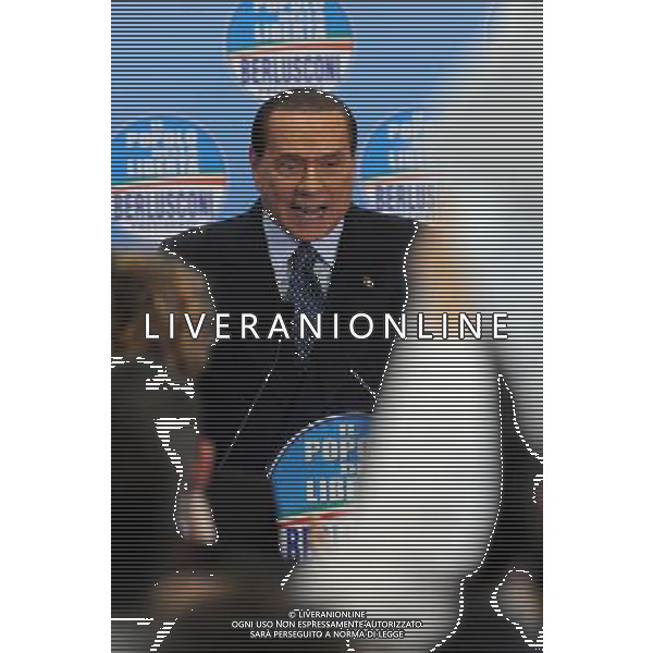 MILANO 3/2/2013 FIERAMILANOCITY CONFERENZA STAMPA DI SILVIO BERLUSCONI NELLA FOTO SILVIO BERLUSCONI FOTO ROMANO/AG ALDO LIVERANI