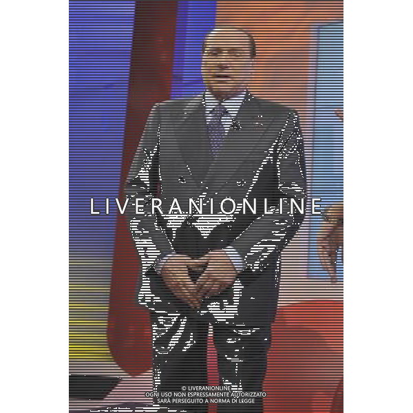 Silvio Berlusconi ospite della trasmissione televisiva L\'aria che tira a La7 - Roma 04 febbraio 2013 ©Corradetti/AGENZIA ALDO LIVERANI SAS