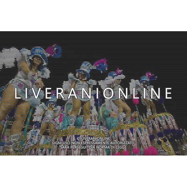 (130209) -- RIO DE JANEIRO, Feb. 9, 2013 () -- Performers participate in the samba parade in Rio de Janeiro, Brazil, Feb. 8, 2013. (/Weng Xinyang) (zw) ©photoshot/AGENZIA ALDO LIVERANI SAS - ITALY ONLY - Partecipanti alla sfilata samba per il carnevale a Rio de Janeiro, in Brasile, 8 febbraio 2013.