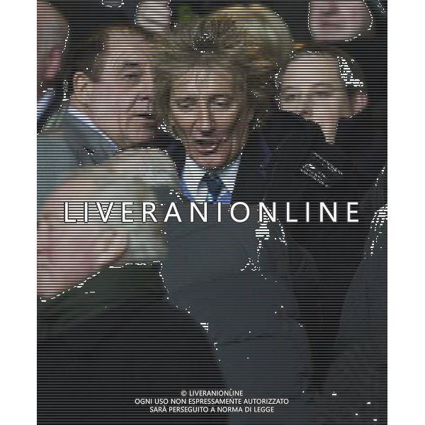 12/02/13 UEFA CHAMPIONS LEAGUE CELTIC v JUVENTUS CELTIC PARK - GLASGOW Rod Stewart takes his place in the stand ©/AGENZIA ALDO LIVERANI SAS - ITALY ONLY - EDITORIAL USE ONLY