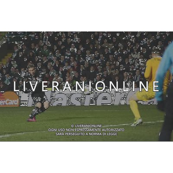 12/02/13 UEFA CHAMPIONS LEAGUE CELTIC v JUVENTUS CELTIC PARK - GLASGOW Juventus star Claudio Marchisio scores his side\'s second goal of the game ©/AGENZIA ALDO LIVERANI SAS - ITALY ONLY - EDITORIAL USE ONLY