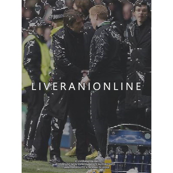 12/02/13 UEFA CHAMPIONS LEAGUE CELTIC v JUVENTUS CELTIC PARK - GLASGOW Celtic manager Neil Lennon (right) shakes hands with Antonio Conte at full-time ©/AGENZIA ALDO LIVERANI SAS - ITALY ONLY - EDITORIAL USE ONLY