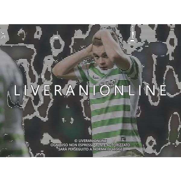 12/02/13 UEFA CHAMPIONS LEAGUE CELTIC v JUVENTUS CELTIC PARK - GLASGOW Dejection for Celtic\'s James Forrest ©/AGENZIA ALDO LIVERANI SAS - ITALY ONLY - EDITORIAL USE ONLY
