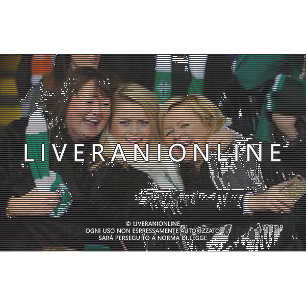 Celtic Park Glasgow Celtic v Juventus (0-3) Champions League First knockout round 12/02/13 Happy Celtic fans, before the match Photo: Roger Parker Fotosports International AG ALDO LIVERANI S A S ONLY ITALY
