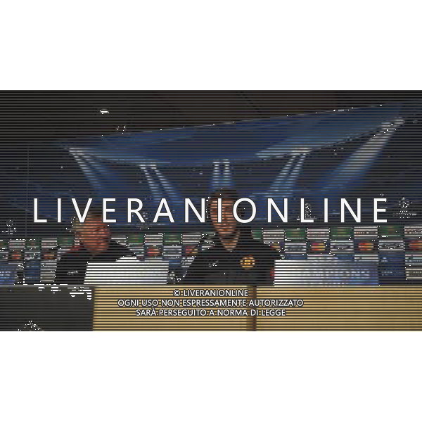 Sir Alex Ferguson Manager and David De Gea during press conference at the Santiago Bernabeu Stadium Manchester United 2012/13 Preview to tomorrow night\'s champions league match between Real Madrid Vs Manchester United 12/02/13 The Champions League Photo: Robin Parker Fotosports International AG ALDO LIVERANI S A S ONLY ITALY