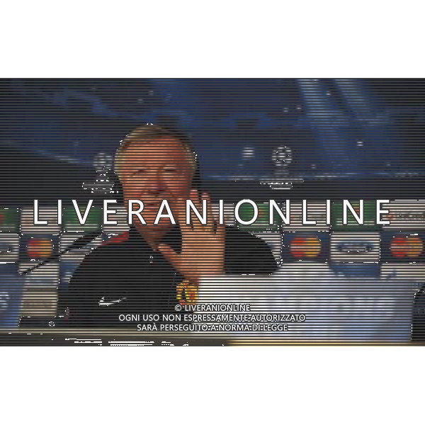 Sir Alex Ferguson Manager during press conference at the Santiago Bernabeu Stadium Manchester United 2012/13 Preview to tomorrow night\'s champions league match between Real Madrid Vs Manchester United 12/02/13 The Champions League Photo: Robin Parker Fotosports International AG ALDO LIVERANI S A S ONLY ITALY