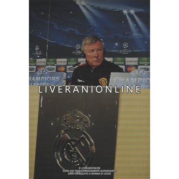 Sir Alex Ferguson Manager during press conference at the Santiago Bernabeu Stadium Manchester United 2012/13 Preview to tomorrow night\'s champions league match between Real Madrid Vs Manchester United 12/02/13 The Champions League Photo: Robin Parker Fotosports International AG ALDO LIVERANI S A S ONLY ITALY