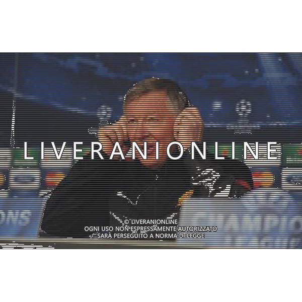 Sir Alex Ferguson Manager during press conference at the Santiago Bernabeu Stadium Manchester United 2012/13 Preview to tomorrow night\'s champions league match between Real Madrid Vs Manchester United 12/02/13 The Champions League Photo: Robin Parker Fotosports International AG ALDO LIVERANI S A S ONLY ITALY
