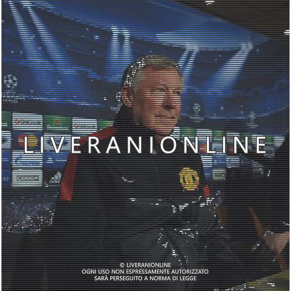 Sir Alex Ferguson Manager and David De Gea during press conference at the Santiago Bernabeu Stadium Manchester United 2012/13 Preview to tomorrow night\'s champions league match between Real Madrid Vs Manchester United 12/02/13 The Champions League Photo: Robin Parker Fotosports International AG ALDO LIVERANI S A S ONLY ITALY