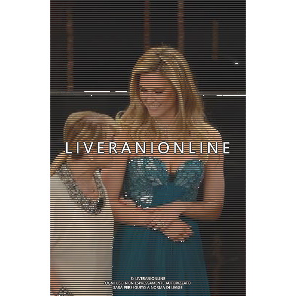 63mo Festival della canzone italiana di Sanremo Seconda Serata 13 febbraio 2013 nella foto Luciana Littizzetto e Bar Refaeli ©/AGENZIA ALDO LIVERANI SAS