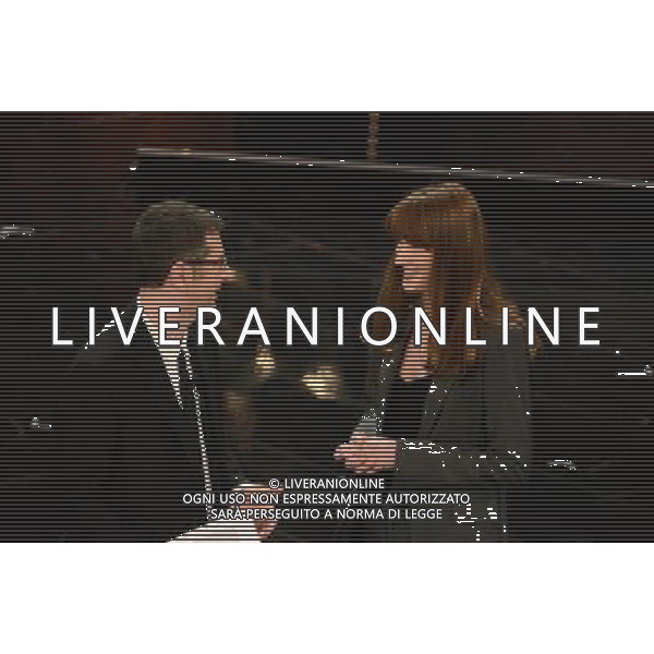 63mo Festival della canzone italiana di Sanremo Seconda Serata 13 febbraio 2013 nella foto Fabio Fazio e Carla Bruni ©/AGENZIA ALDO LIVERANI SAS