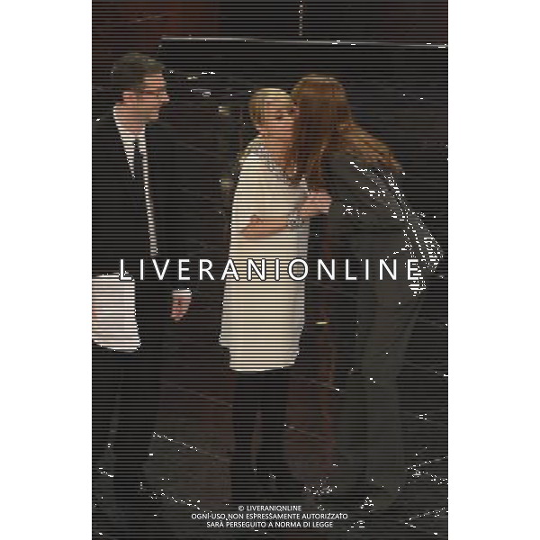 63mo Festival della canzone italiana di Sanremo Seconda Serata 13 febbraio 2013 nella foto Fabio Fazio, Luciana Littizzetto e Carla Bruni ©/AGENZIA ALDO LIVERANI SAS