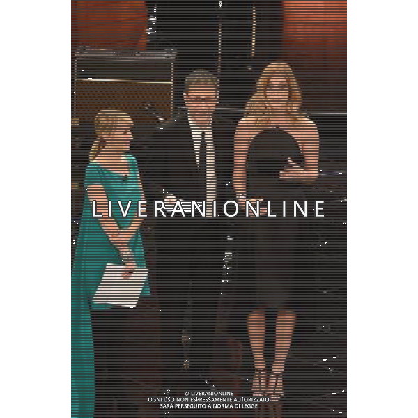 63mo Festival della canzone italiana di Sanremo Seconda Serata 13 febbraio 2013 nella foto Luciana Littizzetto, Fabio Fazio e Filippa Lagerback ©/AGENZIA ALDO LIVERANI SAS