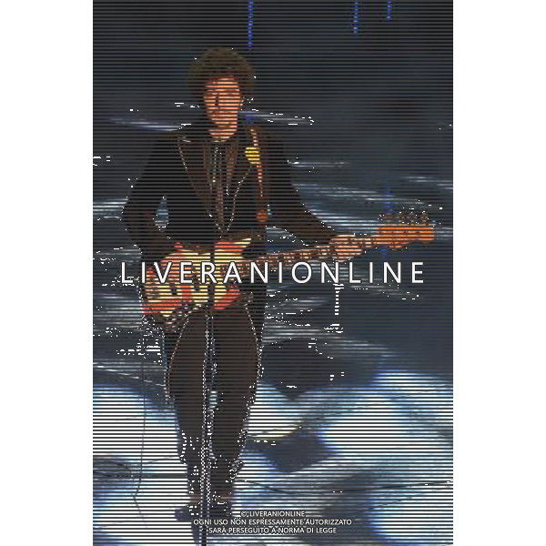 63mo Festival della canzone italiana di Sanremo Seconda Serata 13 febbraio 2013 nella foto Max Gazze\' ©/AGENZIA ALDO LIVERANI SAS