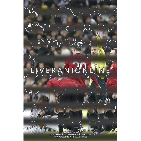 Manchester United\'s Robin Van Persie yellow card during Champions League match on february 13th 2013. Photo: Cid-Fuentes Cebolla / ALFAQUI /AGENZIA ALDO LIVERANI SAS - ITALY ONLY - EDITORIAL USE ONLY