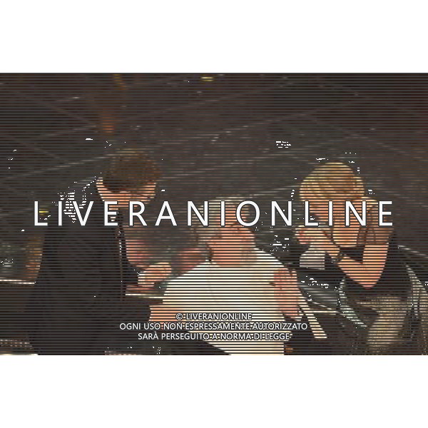 63mo Festival della canzone italiana di Sanremo Terza Serata 14 febbraio 2013 nella foto Fabio Fazio, Beppe Vessicchio e Luciana Littizzetto ©/AGENZIA ALDO LIVERANI SAS