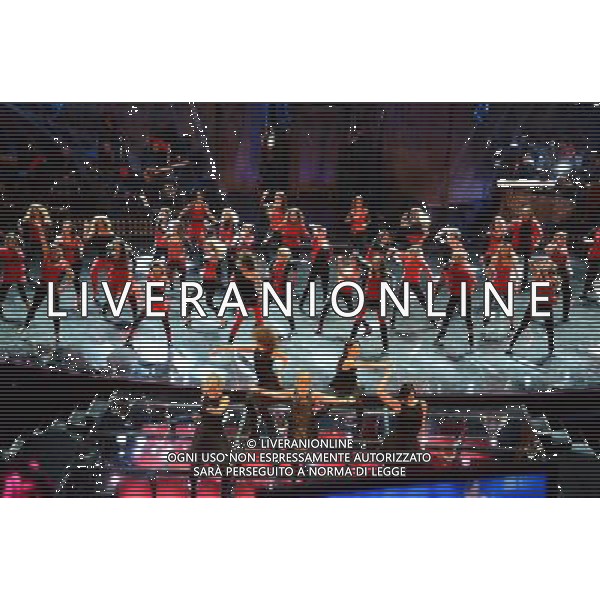 63mo Festival della canzone italiana di Sanremo Terza Serata 14 febbraio 2013 nella foto Luciana Littizzetto - Flash Mob ©/AGENZIA ALDO LIVERANI SAS