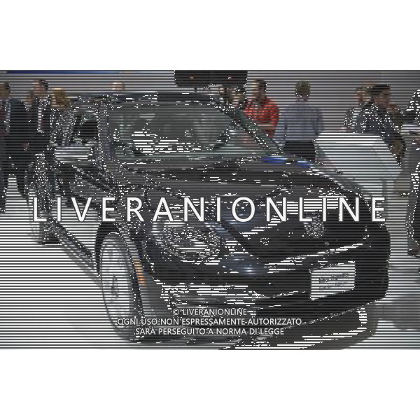 Toronto, Kanada 15 lutego 2013 W dniach od 15 do 24 lutego w Toronto odbywa sie 2013 Canadian Intarnational Auto Show. Wczoraj na specjalnym pokazie medialnym zaprezentowano najnowsza oferte na rynek kanadyjski i polnocnoamerykanski na rok 2013. n/z VolksWagen Beetle Fender Edition Fot. Piotr Figura/Newspix.pl Toronto, Canada February 15, 2013. From 15 to 24 February in Toronto is Intarnational August 2013 Canadian Auto Show. Yesterday the media presents a special screening of the latest offer for Canadian and North American market in 2013 --- Newspix.pl /AGENZIA ALDO LIVERANI SAS-ITALY ONLY - EDITORIAL USE ONLY *** Local Caption *** www.newspix.pl mail us: info@newspix.pl call us: 0048 022 23 22 222 --- Polish Picture Agency by Ringier Axel Springer Poland