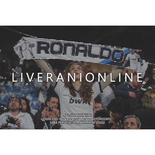 Real Madrid Fan 2012/13 Real Madrid Vs Manchester United (1-1) 13/02/13 The Champions League Photo: Robin Parker Fotosports International AG ALDO LIVERANI S A S ONLY ITALY