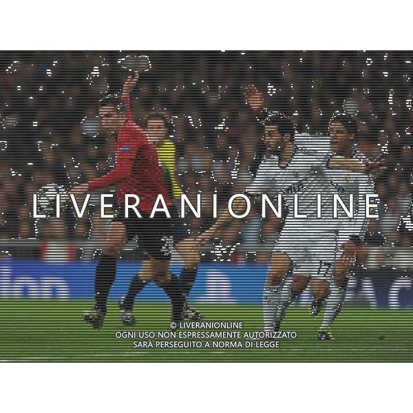Robin Van Persie Manchester United 2012/13 Alvaro Arbeloa Real Madrid Real Madrid Vs Manchester United (1-1) 13/02/13 The Champions League Photo: Robin Parker Fotosports International AG ALDO LIVERANI S A S ONLY ITALY